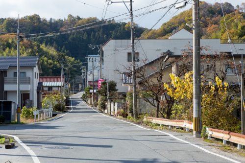 鳥居本宿から見た彦根道